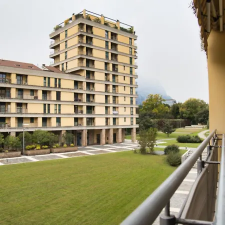 The Whale Appartement *