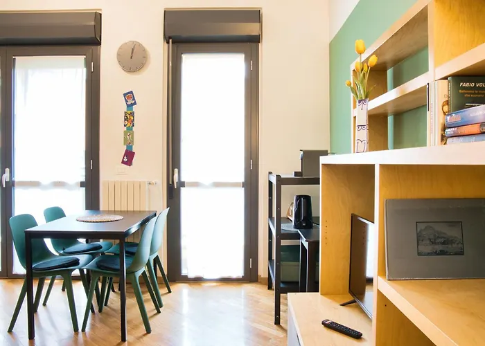 The Whale Appartement Lecco