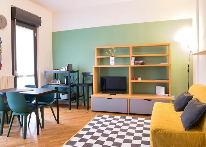 The Whale * ليكو